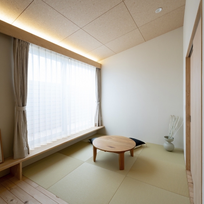畳コーナー NOTOHIBAKARAnoieの施工事例 細かな職人技が魅せる家