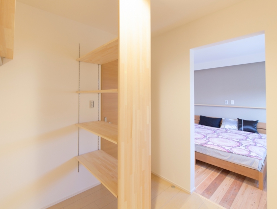   グリスマデザイン株式会社 （セイダイグループ）の施工事例 長く安心して住まえるオープン階段と無垢床リビングの家
