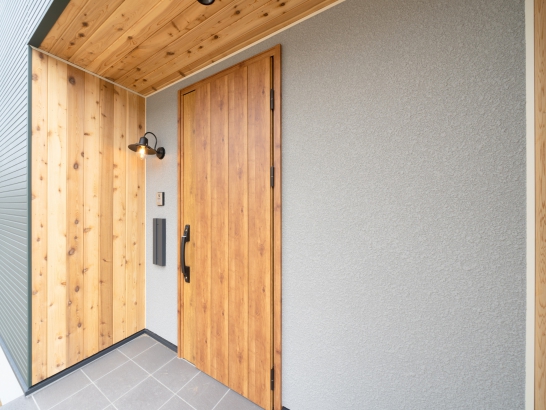   グリスマデザイン株式会社 （セイダイグループ）の施工事例 快適さと心地よさ、木の温もり感じる家