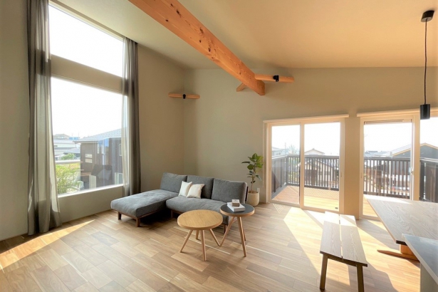   SunRi_House｜株式会社サンリーハウスの施工事例 【So】爽やかなバルコニーから海を望む2階リビングの家