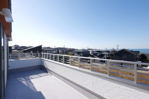   SunRi_House｜株式会社サンリーハウスの施工事例 【So】海を眺める店舗併用住宅