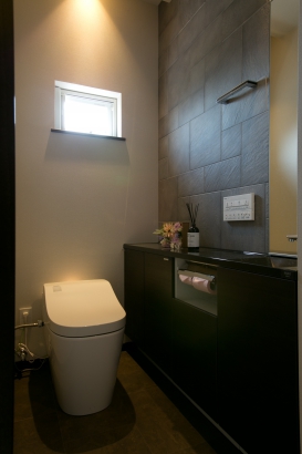トイレ PURETA HOUSE│プレタハウスの施工事例 リゾートのくつろぎ溢れる住まい