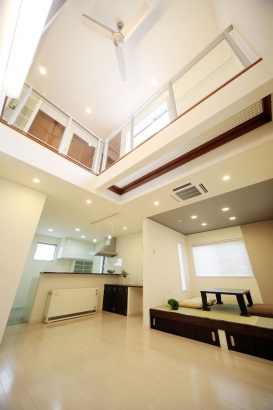   新日本ホーム株式会社の施工事例 テクノストラクチャー工法の3階建て住宅