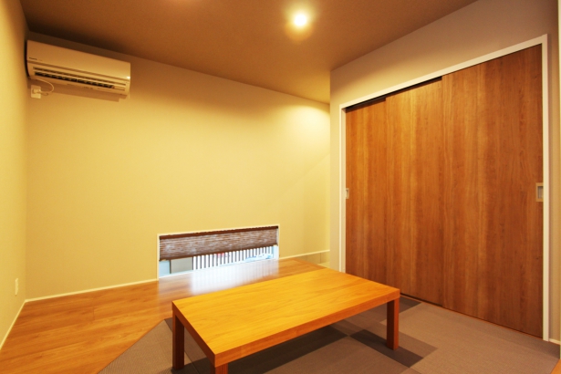 和室  新日本ホーム株式会社の施工事例 リビングを通さず、客間に案内できる家
