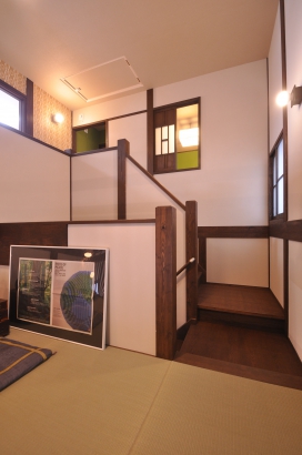 中2階の畳の間 株式会社TAKATA建築の施工事例 オサレトロ