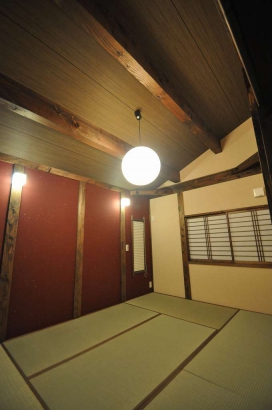 畳床の寝室 株式会社TAKATA建築の施工事例 薪ストーブのある町家