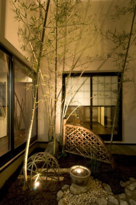   株式会社TAKATA建築の施工事例 竹を囲んだ回廊の家