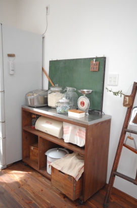 食器棚 ポエムガーデンハウス(株)キョーリンの施工事例 オリジナル造作キッチンの家
