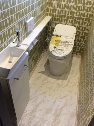 トイレ 株式会社タクミの施工事例 【CUBE】収納力抜群　2階建て
