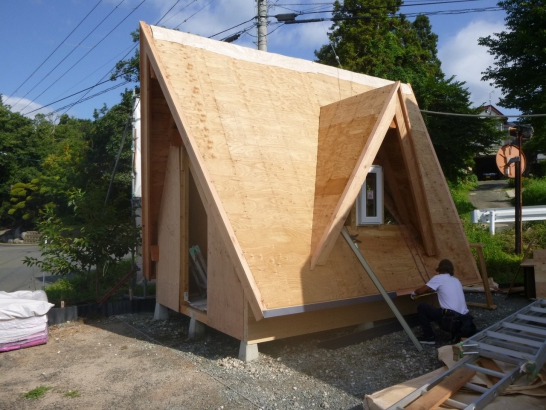   ヤマミチ ／ ヤマミチ建築設計事務所の施工事例 小さな小屋に唯一無二の価値を載せて。