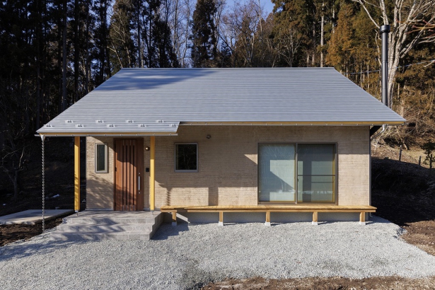   夢ハウスパートナー　(有)斉藤工務店の施工事例 自然豊かな里山に「薪ストーブのある木の家」