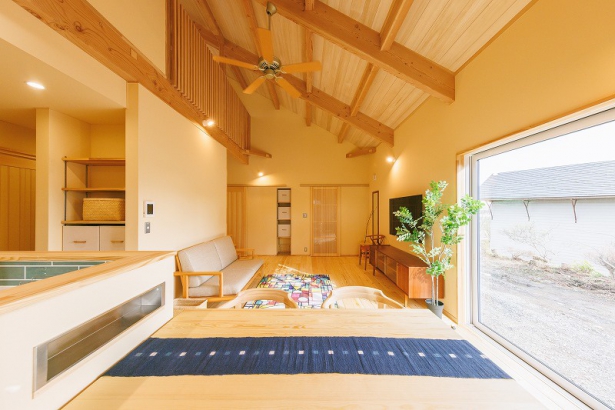   夢ハウスパートナー　(有)斉藤工務店の施工事例 桜を眺める家