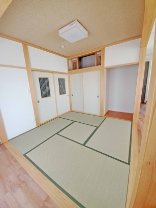和室 鈴木建設株式会社の施工事例 性能にこだわったシンプルな家