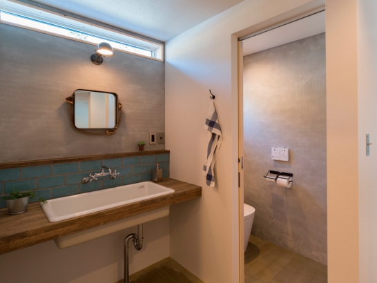 GGM ABSE　洗面台　トイレ 有限会社 吉田建築の施工事例 大空間を可能にする「SE構法」のいえ