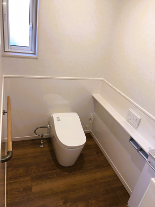 トイレ 有限会社　コンノ建設の施工事例 高性能住宅（ジョイコス住宅システム）
